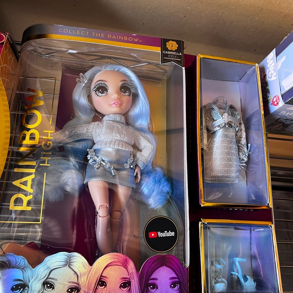 Garbriella Icely Lol Omg Surprise Doll